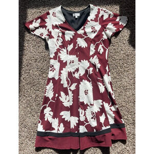 Signature by Robbie Bee Size Medium Women's Dress Red Floral Raised Graphic